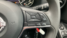 Nissan Juke 1.0 DiG-T Acenta Premium 5dr Petrol Hatchback